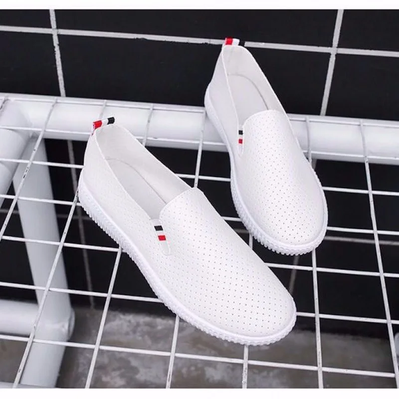 Women Sneakers White Flats Cut - Espadrille Slip On recensione e prezzo