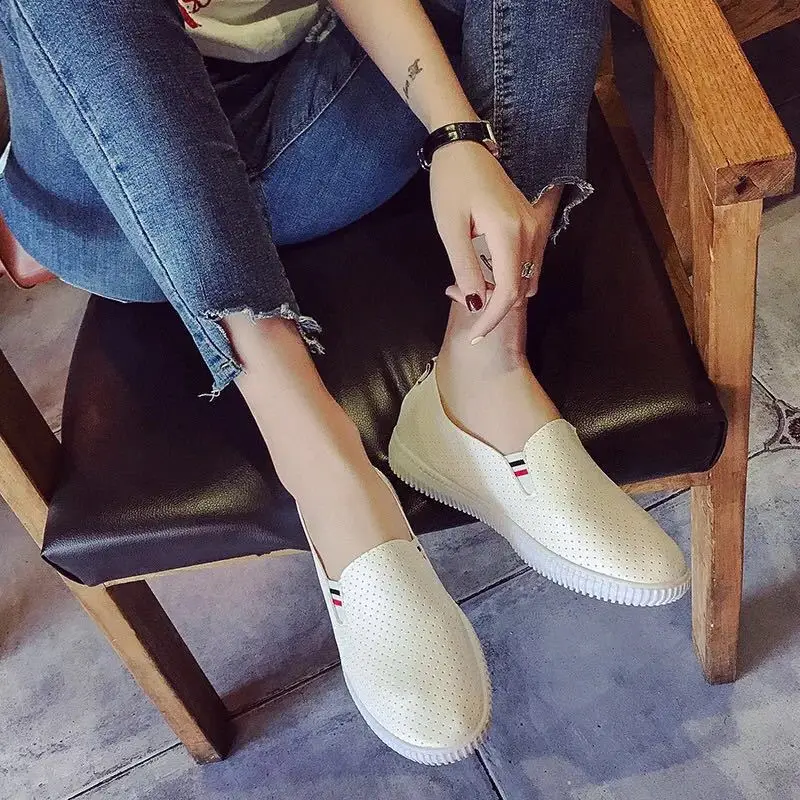 Women Sneakers White Flats Cut - Espadrille Slip On recensione e prezzo