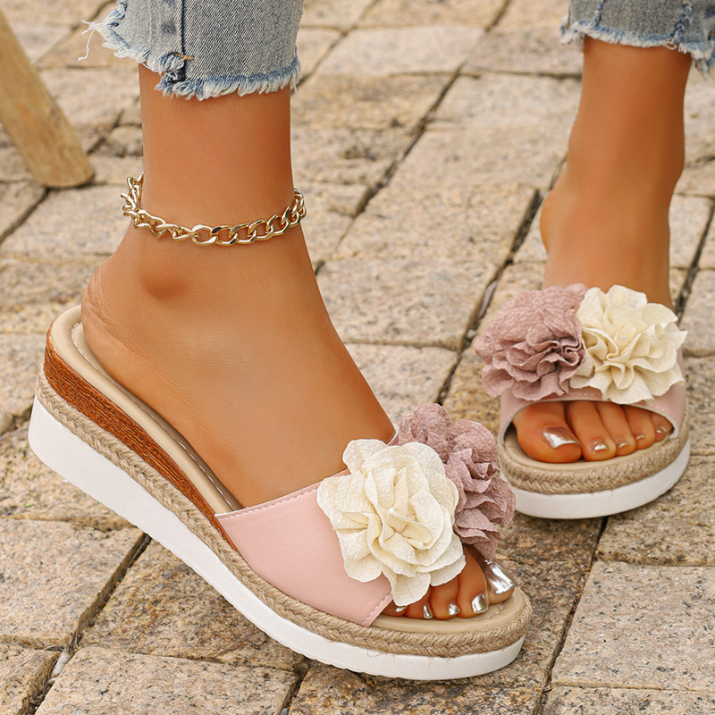 Women's Pink Flower Decor Plat - Espadrille Slip On recensione e prezzo