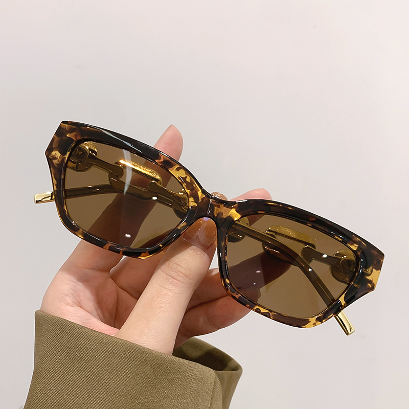 Classic Casual Sunglasses For  - Sunglass Retainer Cord recensione e prezzo