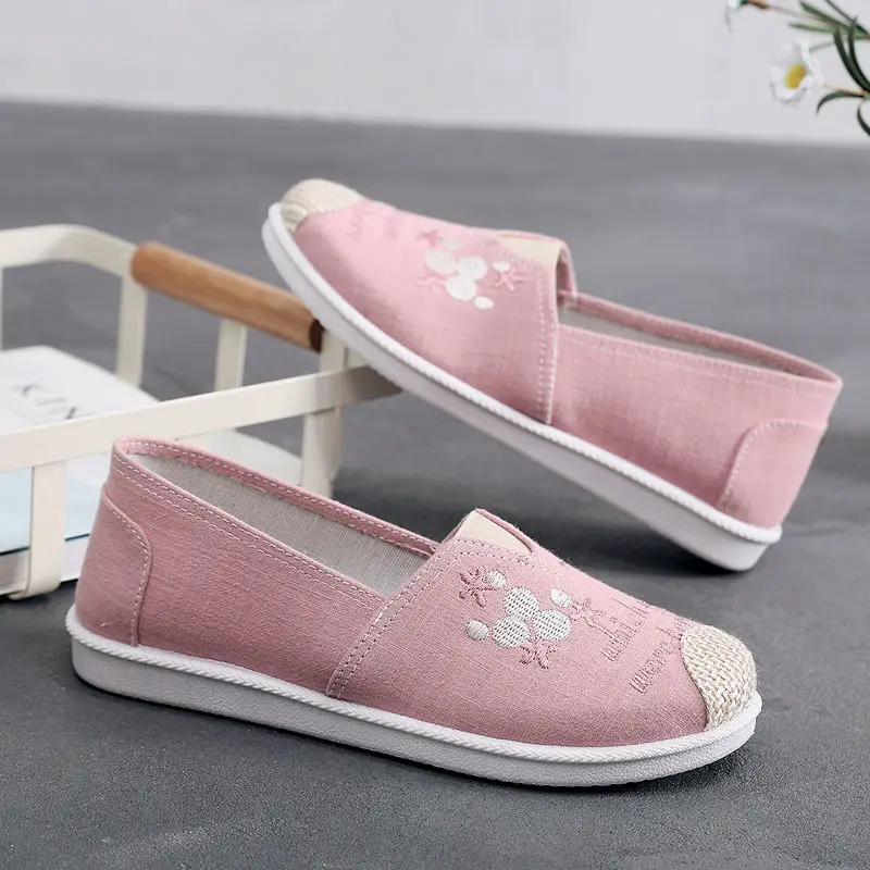 Kawaii Slip on Round Toe Cute  - Espadrille Slip On recensione e prezzo