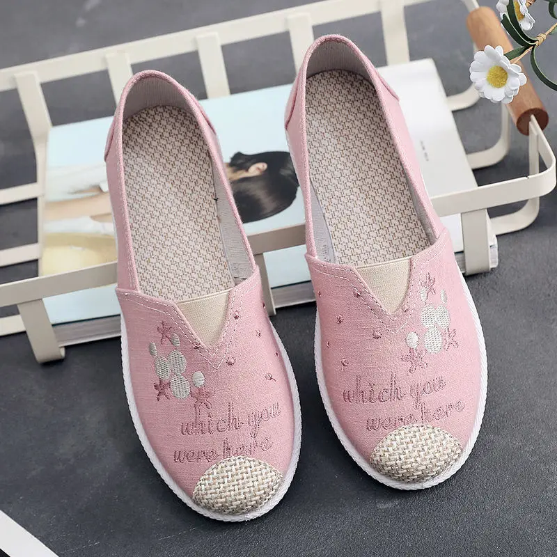 Kawaii Slip on Round Toe Cute  - Espadrille Slip On recensione e prezzo