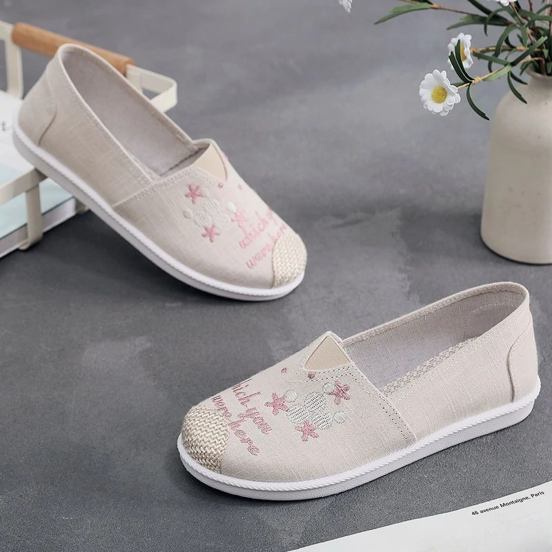 Kawaii Slip on Round Toe Cute  - Espadrille Slip On recensione e prezzo